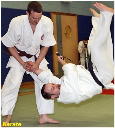 karate -- Muay Thai training camp