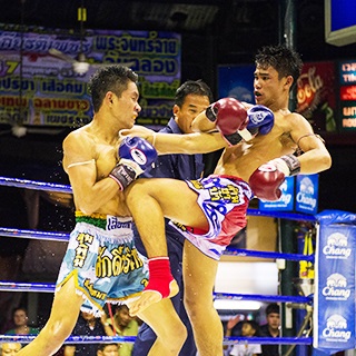 Chaisiri pushed all the way in Lumpini -- Muay Thai gym Phuket